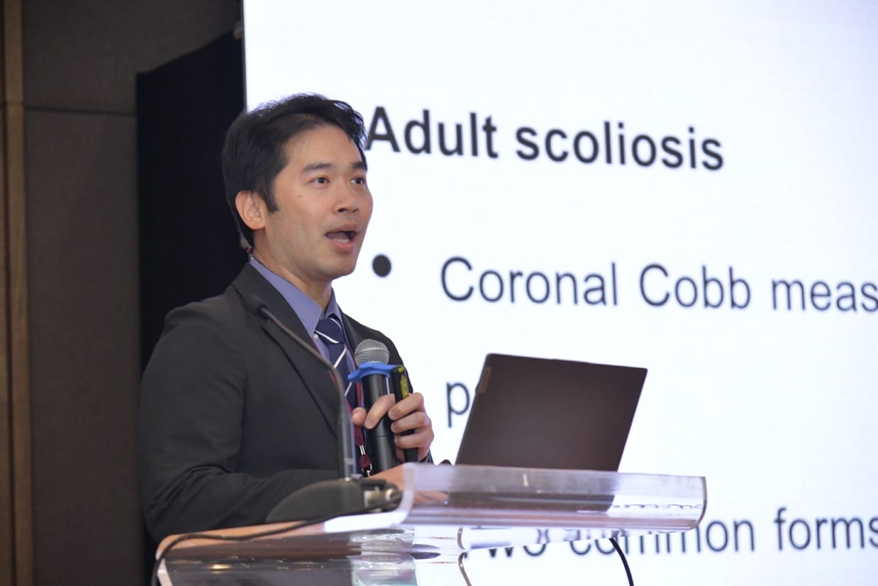 กระดูกสันหลัง วิทยากรบรรยายเรื่องกระดูกสันหลังคดในผู้ใหญ่ในการประชุมวิชาการ BASIC SPINE COURSE 2025 ออร์โธปิดิกส์