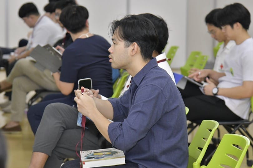 กระดูกสันหลัง ผู้เข้าร่วมประชุม BASIC SPINE COURSE 2025 กำลังฟังบรรยาย ออร์โธปิดิกส์