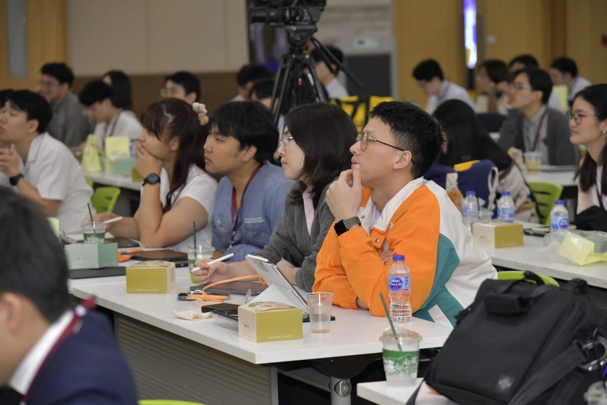 กระดูกสันหลัง โลโก้ SST สมาคมกระดูกสันหลังแห่งประเทศไทย ออร์โธปิดิกส์