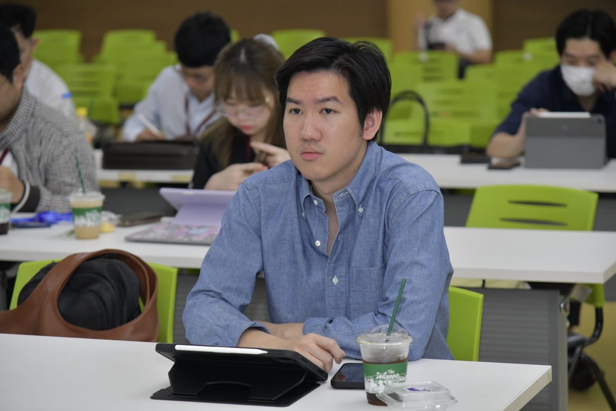 กระดูกสันหลัง ผู้เข้าร่วมประชุม BASIC SPINE COURSE 2025 กำลังฟังบรรยาย ออร์โธปิดิกส์